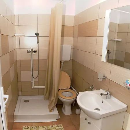 Casa Faleza Constanţa